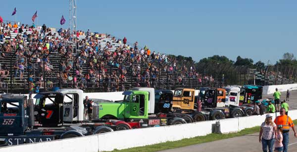 16 race trucks